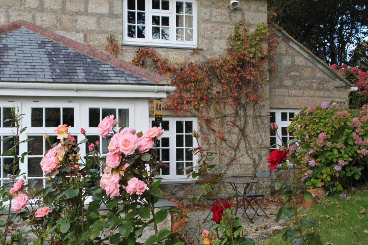 Bed & Breakfast Coombe Farmhouse